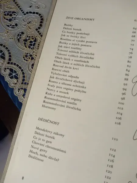 Kniha Příroda: Země, rostliny, živočichové (Albatros) 6