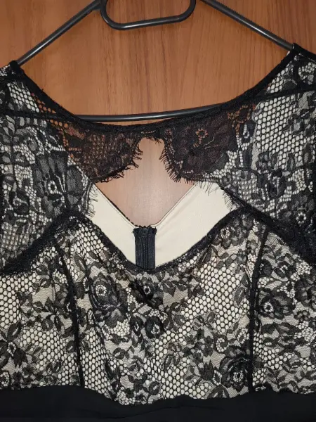 Černé společenské šaty s krajkou, XL 7