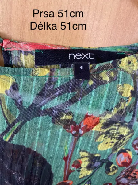 Dámská halenka Next s květinovým vzorem, vel. 6 3