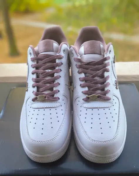 Tenisky Nike Air Force 1 '07 LX Platinum Violet,Vel.43 3