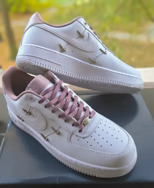 Tenisky Nike Air Force 1 '07 LX Platinum Violet,Vel.43 2