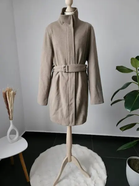 NOVÝ Kabát Vero Moda