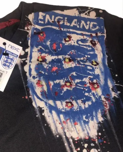 Tmavě šedé triko England, vel. 13-14y 2
