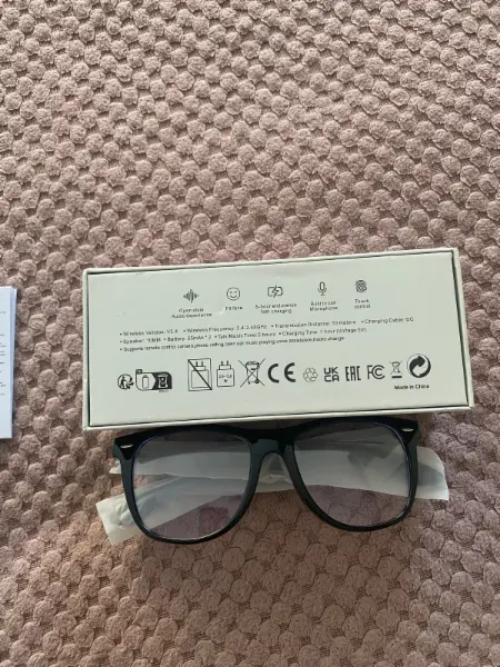 Chytré brýle Koipsse s Bluetooth a vestavěným mikrofonem 3