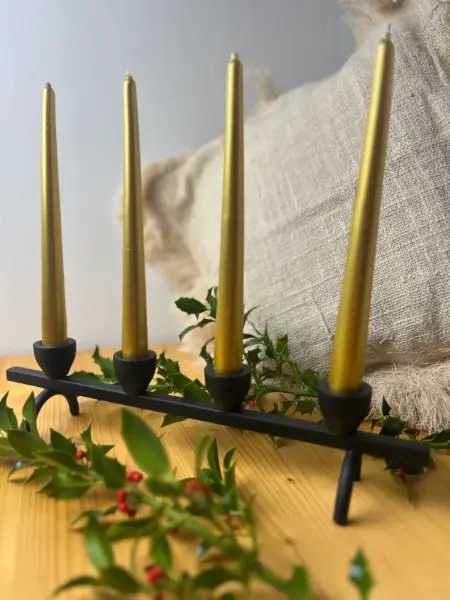 Černý kovový adventní svícen Bloomingville