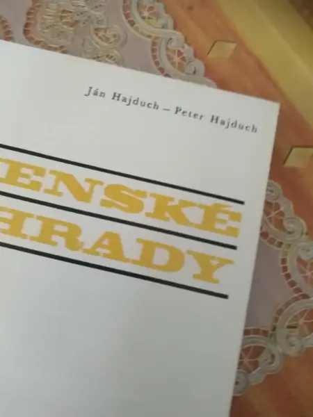 Kniha Slovenské hrady (1976) 8