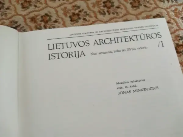Lietuvos architektūros istorija I 3