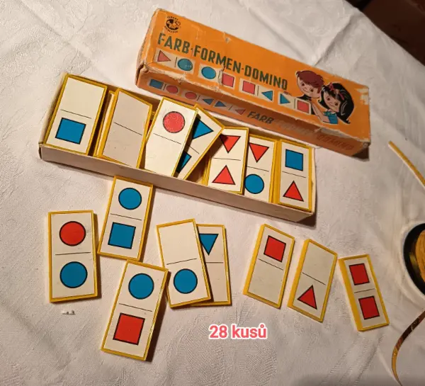 Domino v původním balení 2