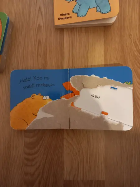 3 malé dětské knihy 4