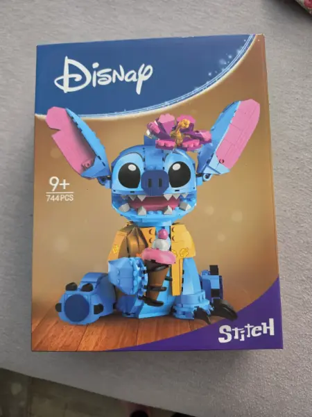 Stavebnice Stitch (744 dílků)