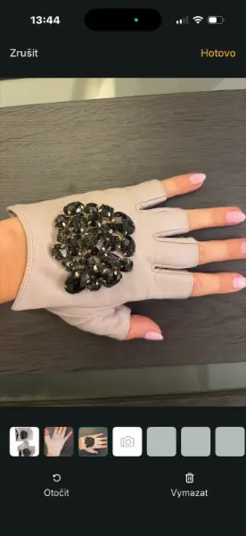 Kožené rukavice Karl Lagerfeld s kamínky 2
