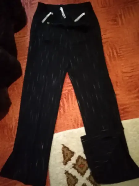 Kalhoty do pasu se zipem na boku