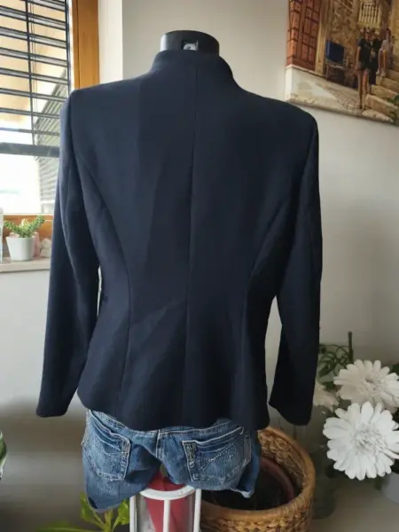 Dámské tmavě modré sako H&M 4