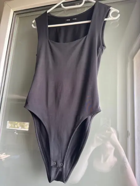Černé dámské body Sinsay