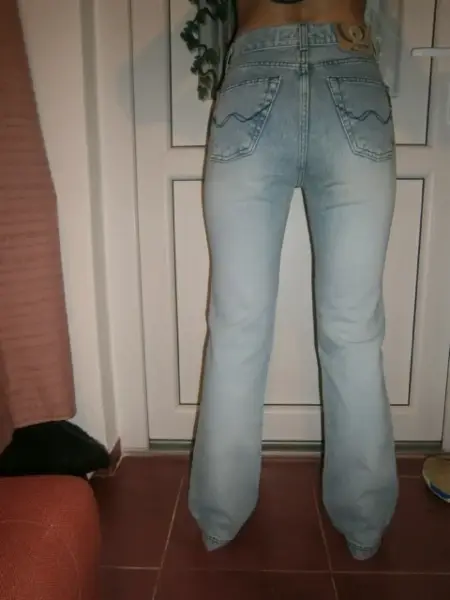 Značkové džíny Quinsley 2