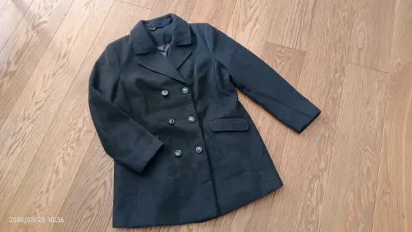 Dámský černý dvouřadý kabát BM Collection