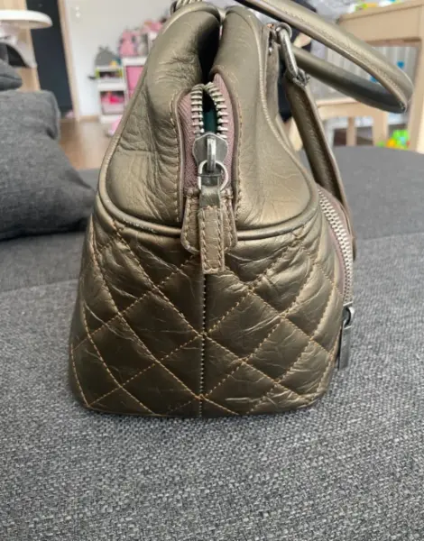 Bronzová kabelka Chanel 17
