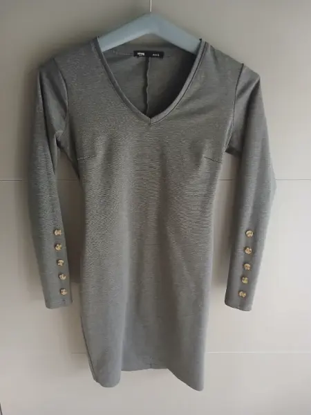 Dámské elegantní šaty  4