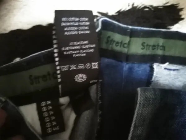 Pružné džíny L-XL 3
