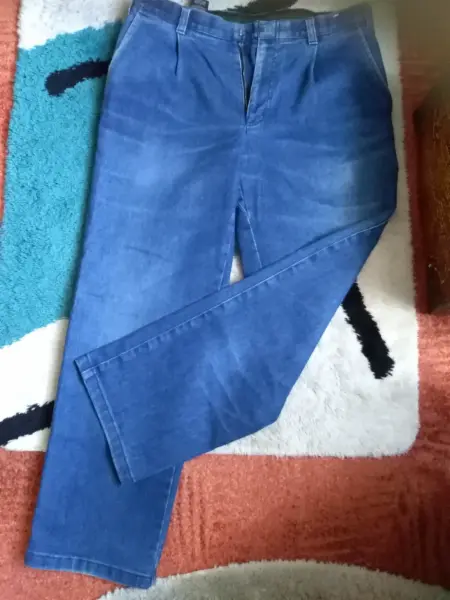 Pružné džíny L-XL 2
