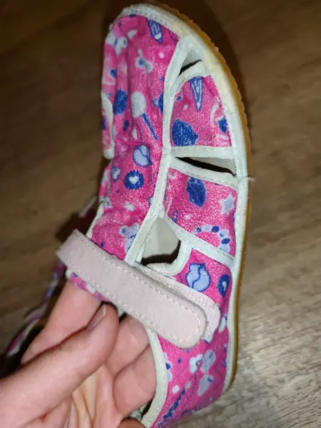 Dětské růžové papuče 33 4